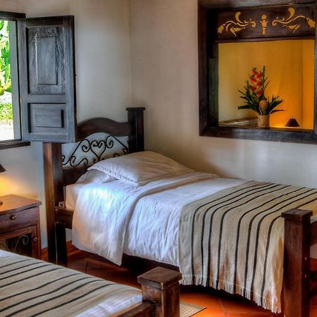 Hotel Bosques Del Saman Alcala Кімбая Екстер'єр фото