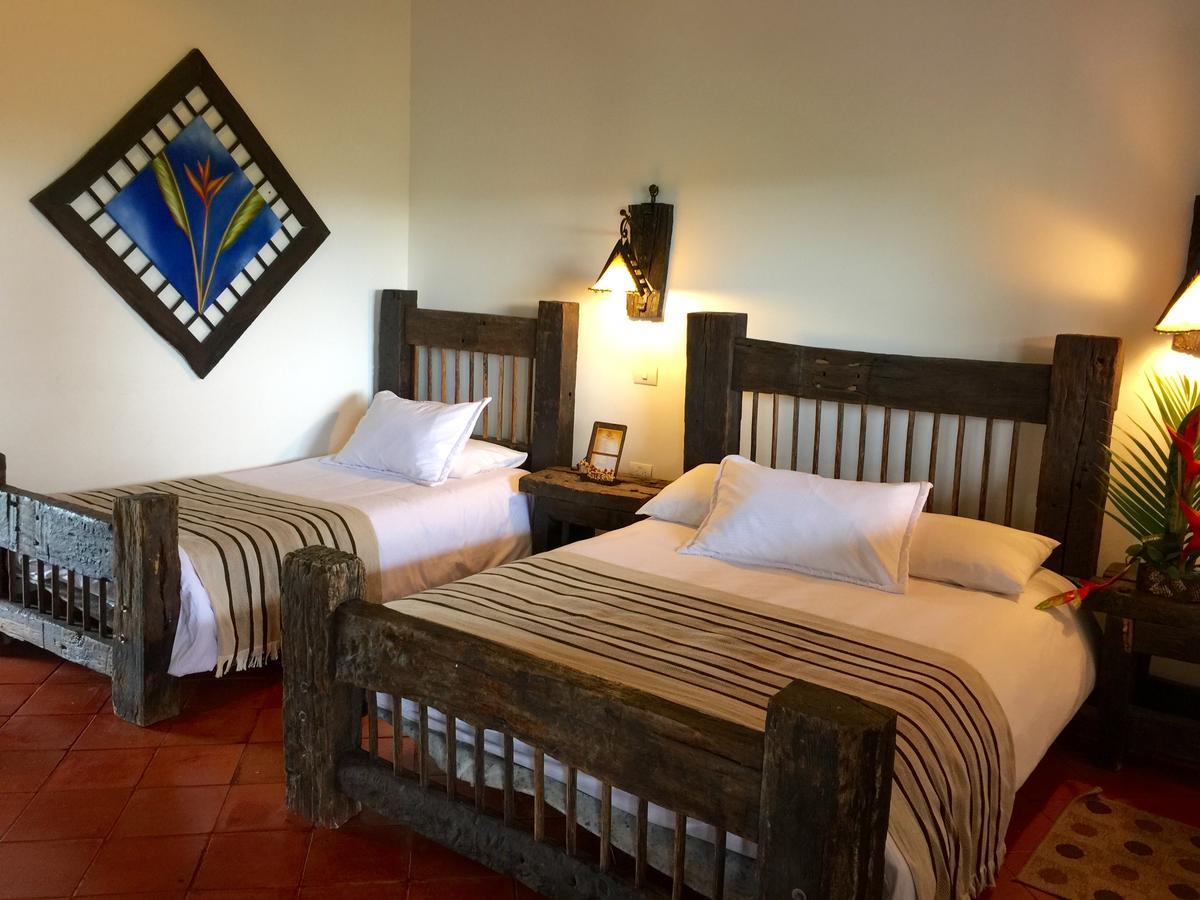 Hotel Bosques Del Saman Alcala Кімбая Екстер'єр фото